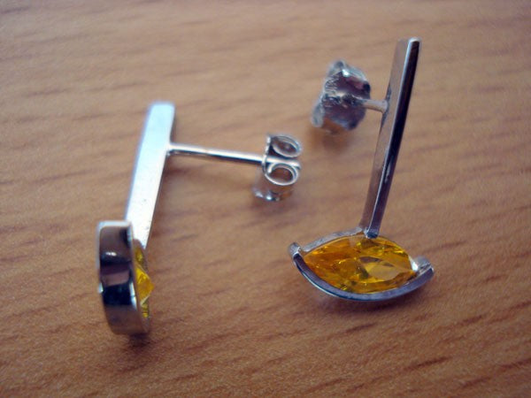Boucles d'oreilles barrette zircon jaune or blanc 750
