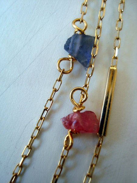 Collier pierres fines brutes 3 rangs or jaune 750