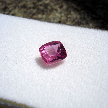 Tourmaline rose taille antique