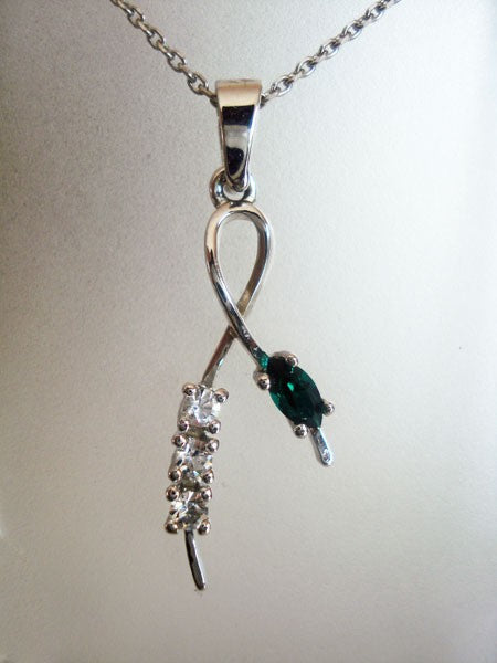 Pendentif vintage vert zirconium argent massif