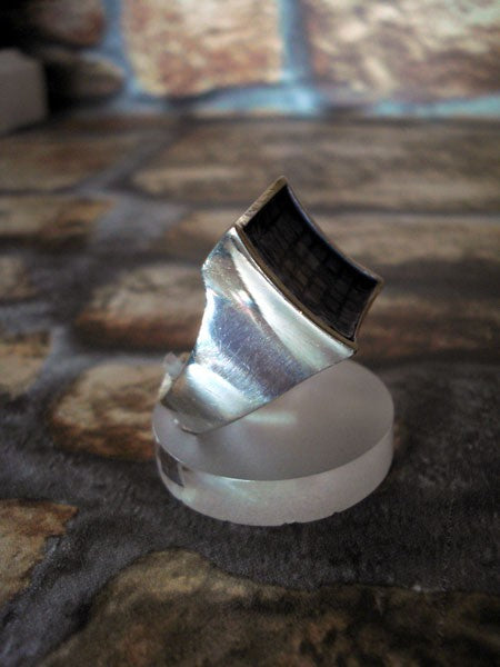 Bague carrée émaux mauves argent Arior