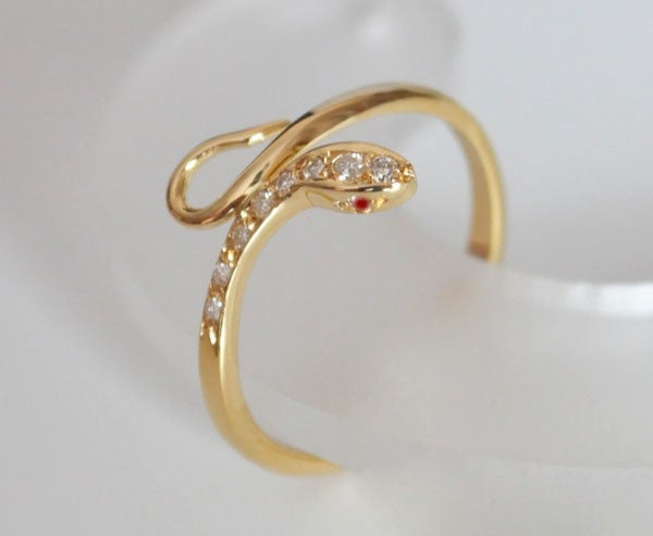 Bague fine serpent diamants rubis or jaune 750