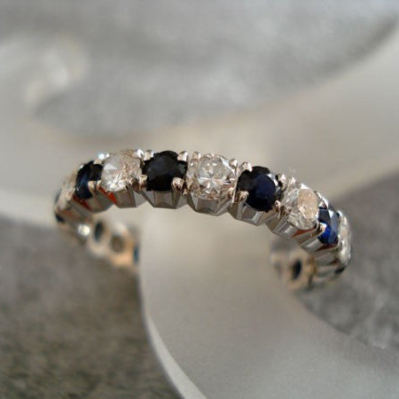 Alliance saphirs diamants tour complet or blanc 750 Orest