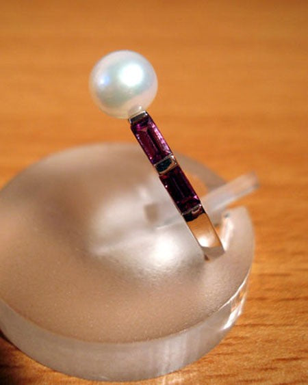 Bague perle de culture rhodolites or blanc 750