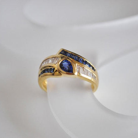 Bague diamants baguettes saphirs de Ceylan or jaune 750