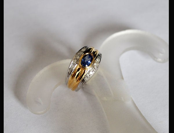 Bague saphir de Ceylan diamants 2 ors 750