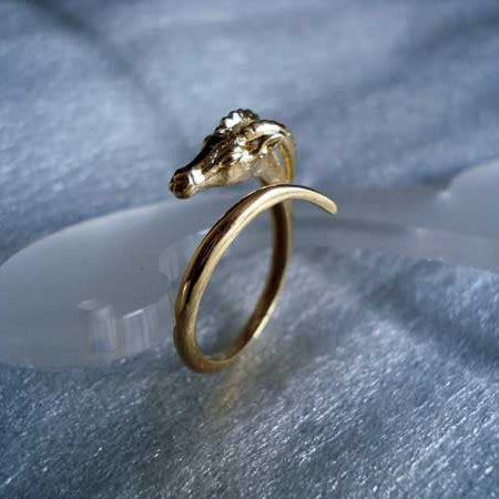 Bague Tête de Biche or jaune 750 Gay frères