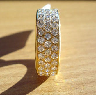 Alliance Espace diamants tour complet 3 rangs or jaune 750