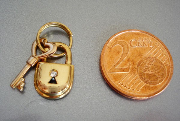 Pendentif Clef et Cadenas diamant or jaune 750