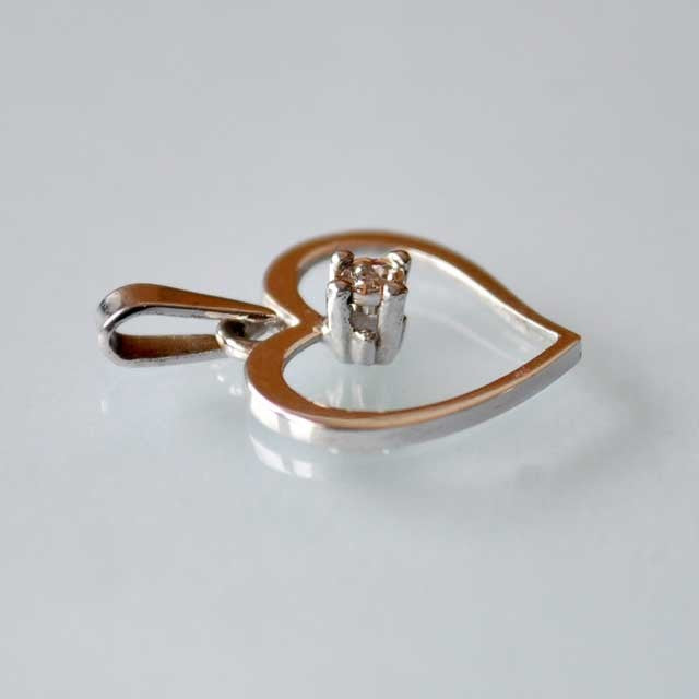 Pendentif coeur diamant pastillé or blanc 750