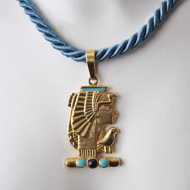 Pendentif égyptien Isis émaux or 750