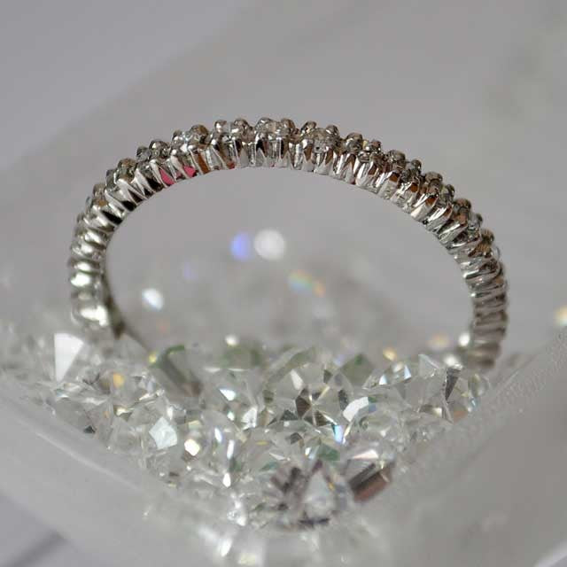 Alliance diamants tour complet or blanc 750 0,32k