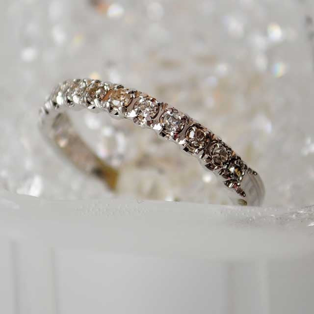 Demi-alliance diamants or blanc 750 0,20 k