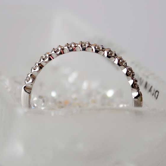 Demi-alliance diamants or blanc 750 0,20 k