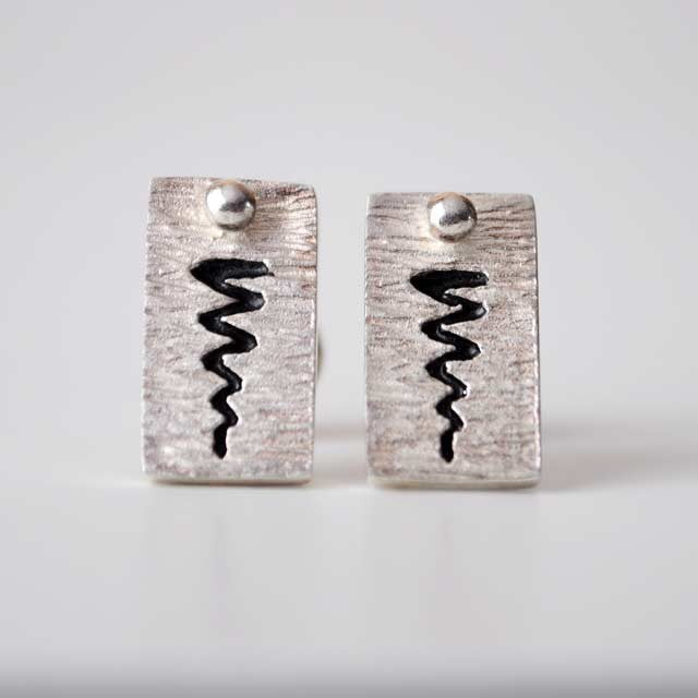 Boucles d'oreilles Cubista émaux noirs argent 925 Arior