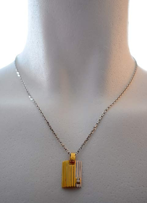 Pendentif homme plaque diamant 2 ors 750