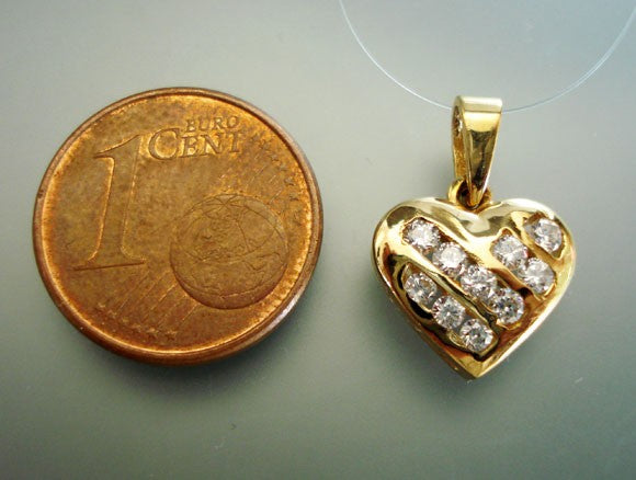Pendentif coeur or jaune 750 zirconiums