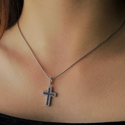 Croix zirconiums noirs argent 925 rhodié