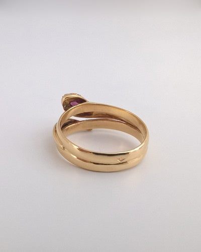 Bague serpent enroulé rubis navette diamants or jaune 750