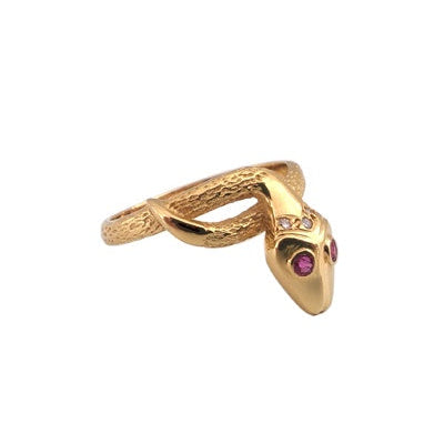 Bague tête serpent rubis anneau ciselé or jaune 750