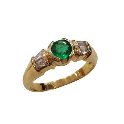 Solitaire accompagné émeraude diamants or 750