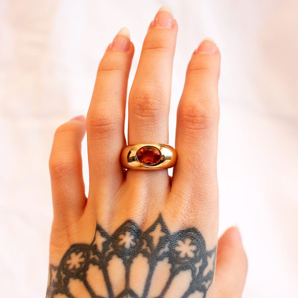 Wide citrine ring in 18k yellow gold