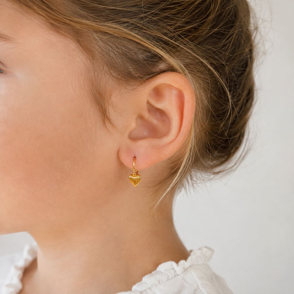 Boucles d'oreilles dormeuses coeurs or jaune 750