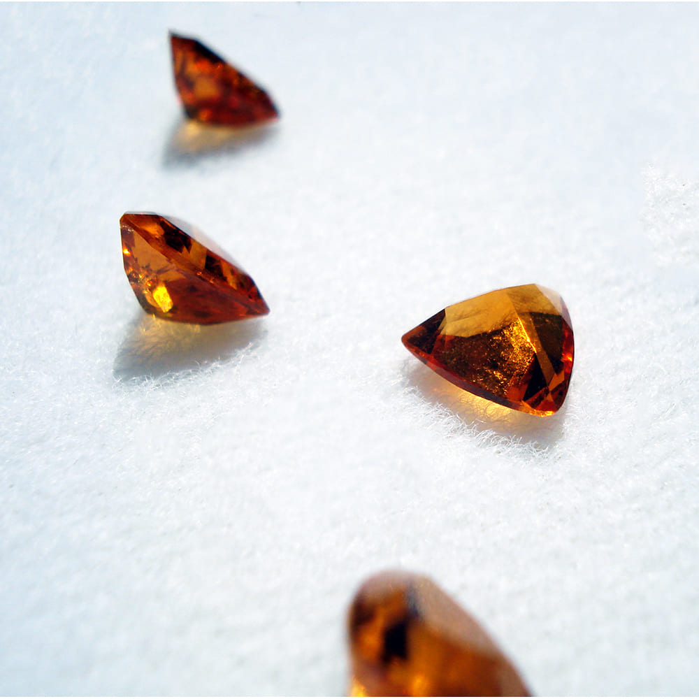 Granates mandarina talla triangular (lote)