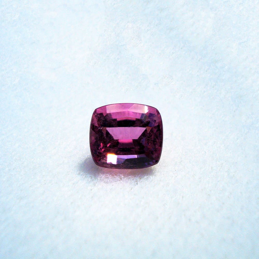 Tourmaline rose taille antique